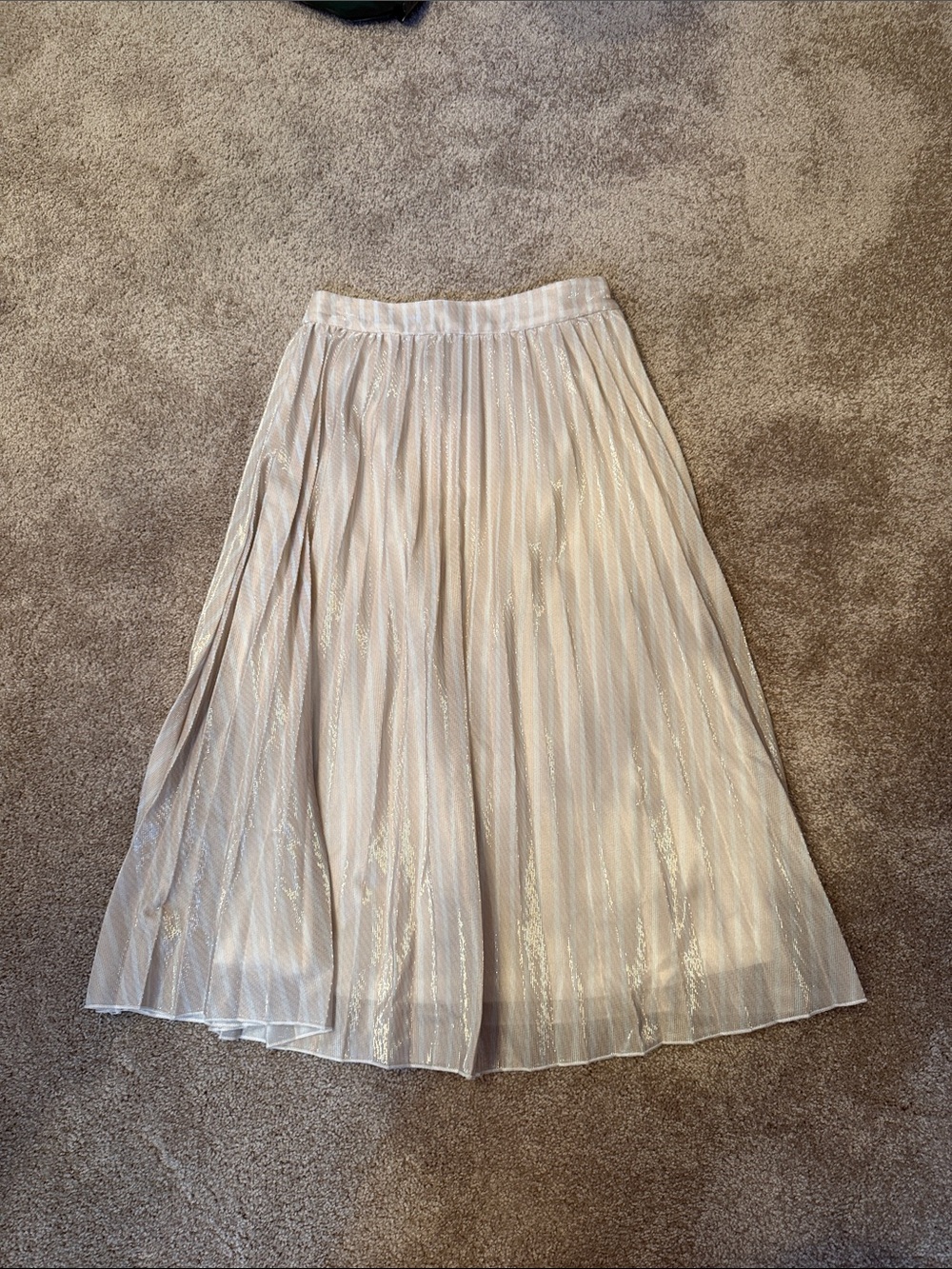 GREY LAB Cream Pleated Shimmer Midi Skirt
